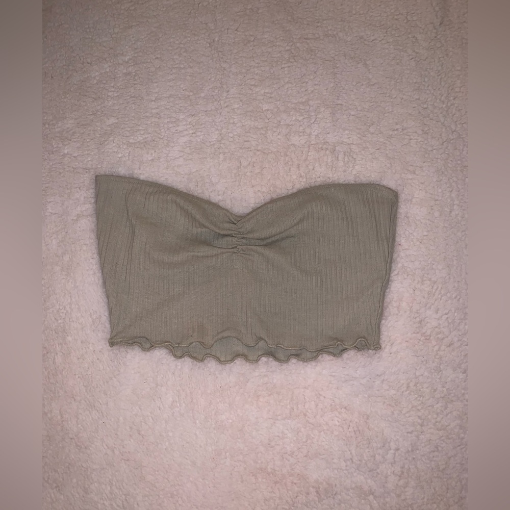 PrettyLittleThing cream lettuce trim crop tube top